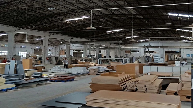 大傾角皮帶機(jī)與平皮帶機(jī)的區(qū)別